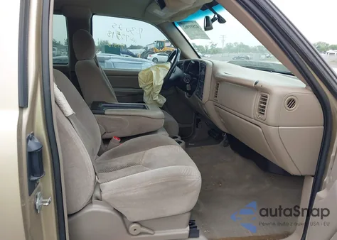 2004 Chevrolet Silverado 2500Hd Ls z USA, uszkodzony, nr VIN 1GCHK29U84E255650